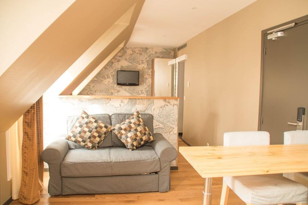 Excelsior Batignolles Hotel Париж Екстериор снимка