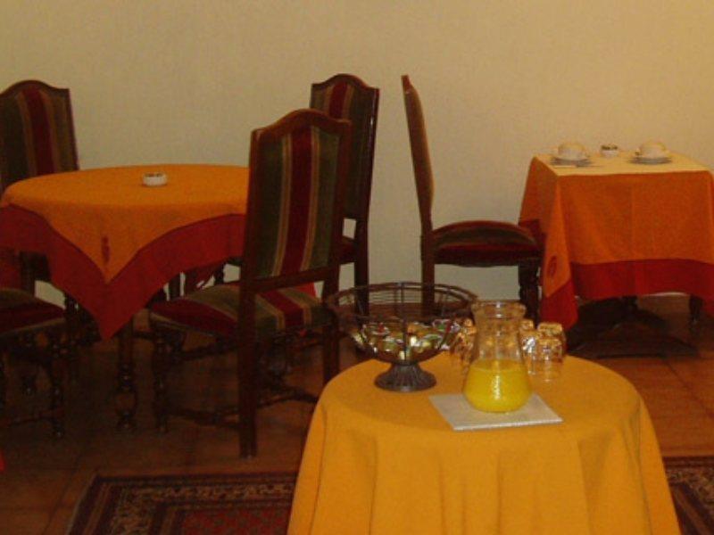 Excelsior Batignolles Hotel Париж Екстериор снимка