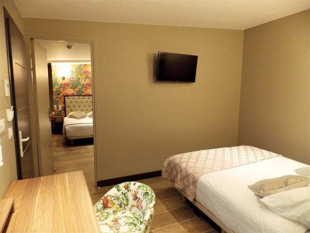Excelsior Batignolles Hotel Париж Екстериор снимка