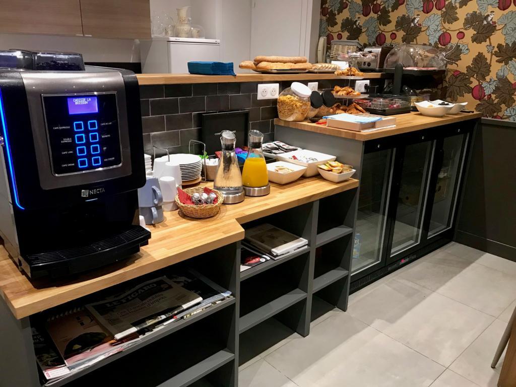 Excelsior Batignolles Hotel Париж Екстериор снимка